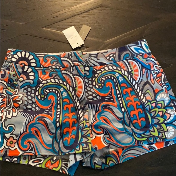 NWT J Crew 3” shorts paisley Size 6 - Picture 1 of 2